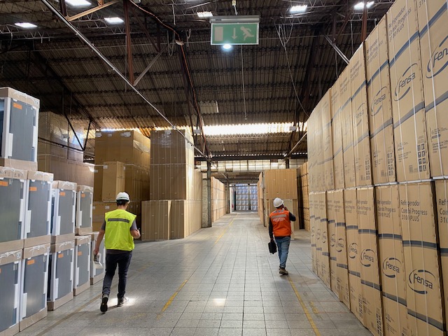 Trabajo en centro de distribución